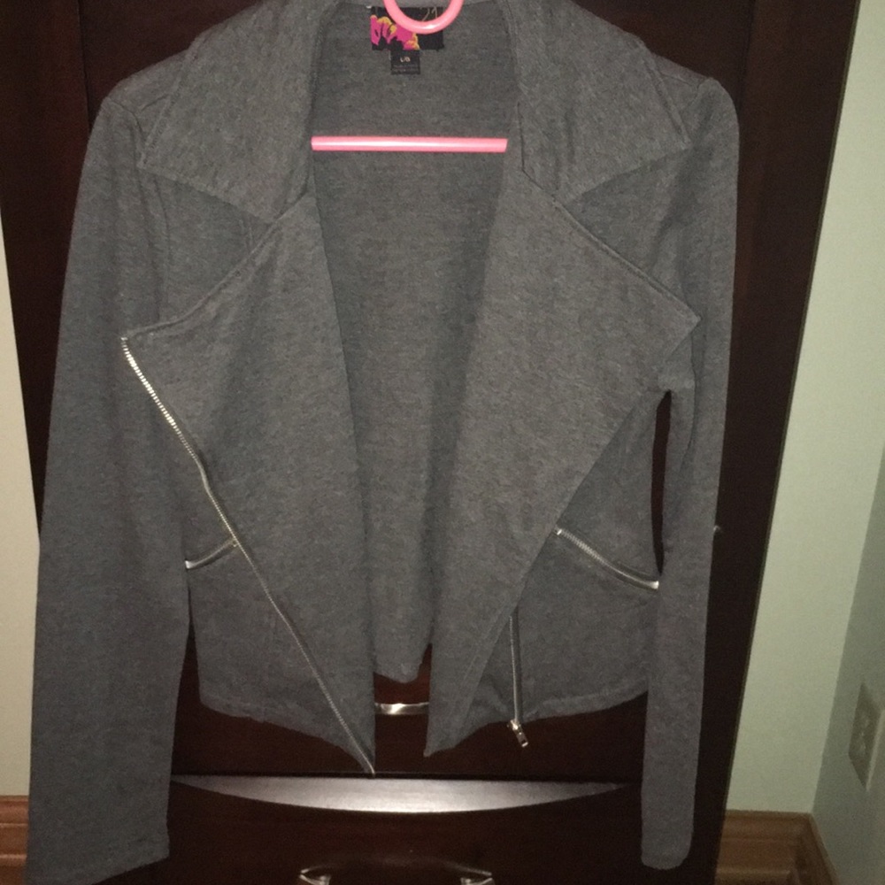 Light weight jacket